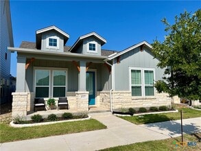 Building Photo - 611 N Guenther Ave