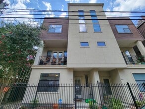 Building Photo - 403 Jackson Hill St