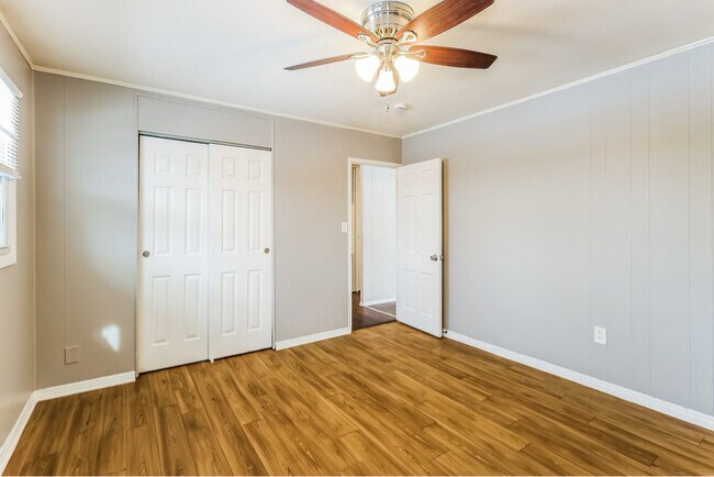 Foto del edificio - 2659 Niagara St