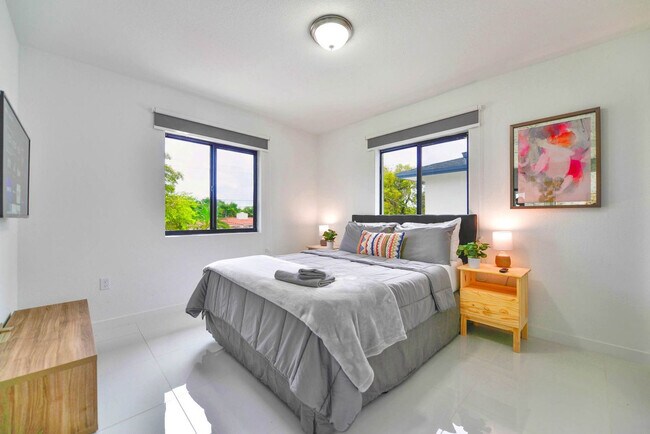 Foto del edificio - 2241 NW 50th St