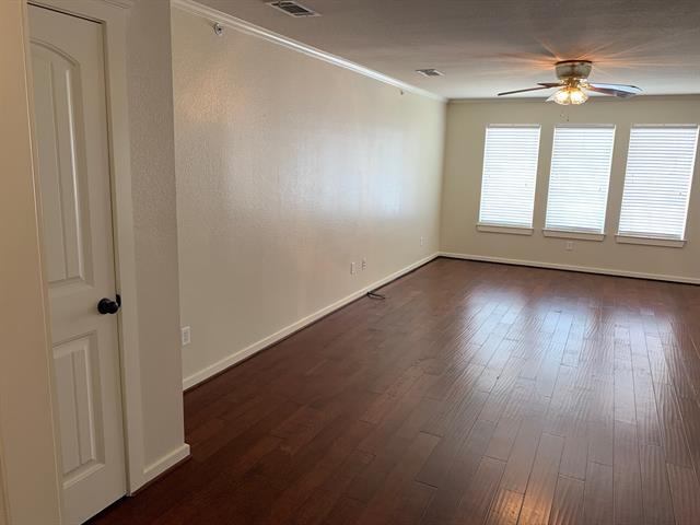 Building Photo - 206 TX-342