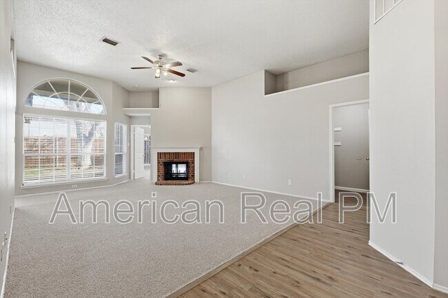 Foto del edificio - 8701 Mystic Trail