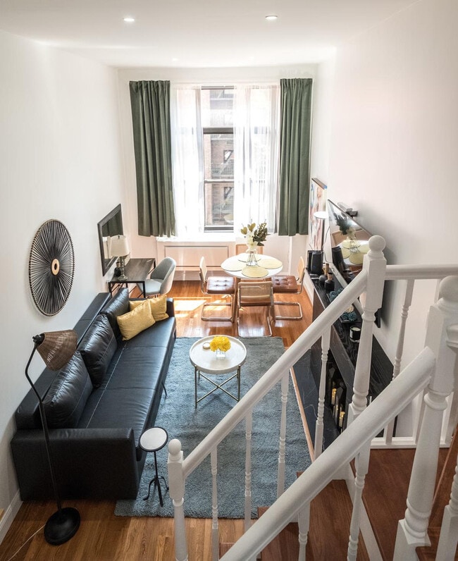 Foto del edificio - 32 W 86th St