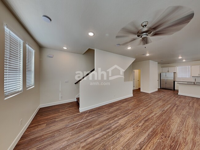 Building Photo - 6014 W S Jordan Pkwy