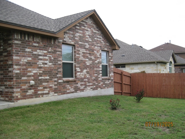 Building Photo - 1112 Greyback Dr