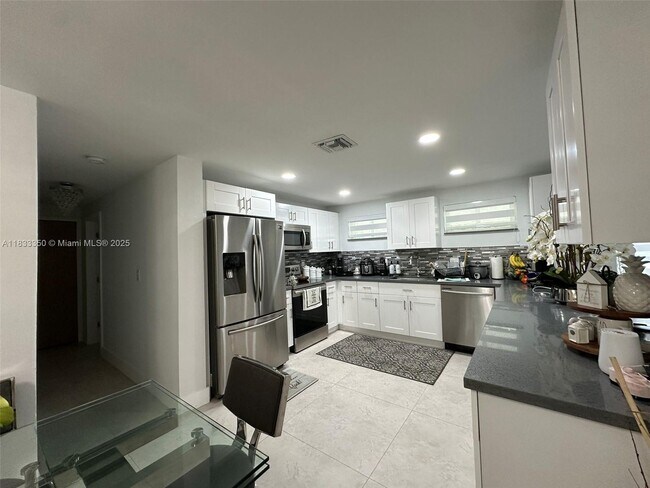Foto del edificio - 11351 SW 40th Terrace