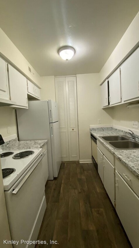 Primary Photo - 2 br, 2 bath House - 220 Orchard Trace Lan...