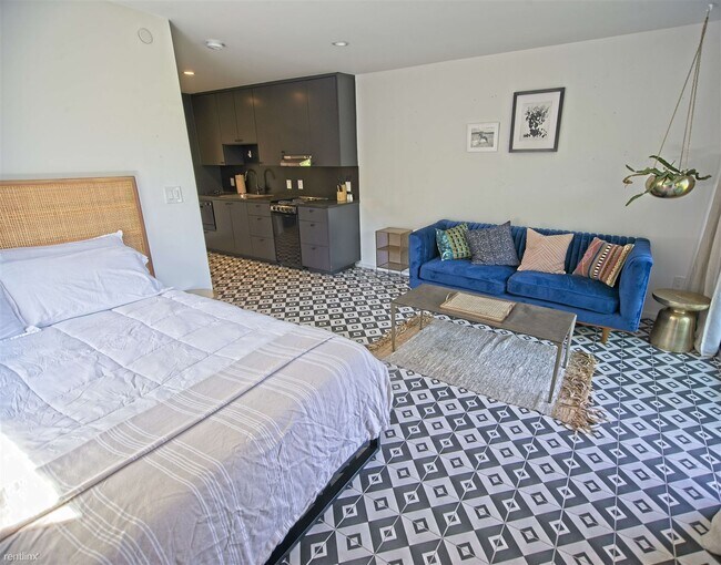 Building Photo - Studio, 1 bath Condo - La Duena Studio