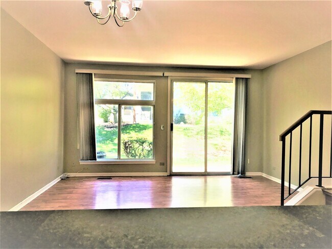 Building Photo - 973 Ripple Ridge Cove
