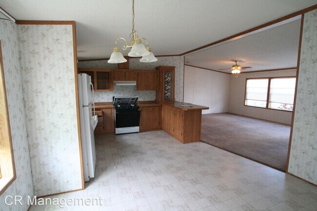 Building Photo - 3 br, 2 bath House - 2712 Olivine St.