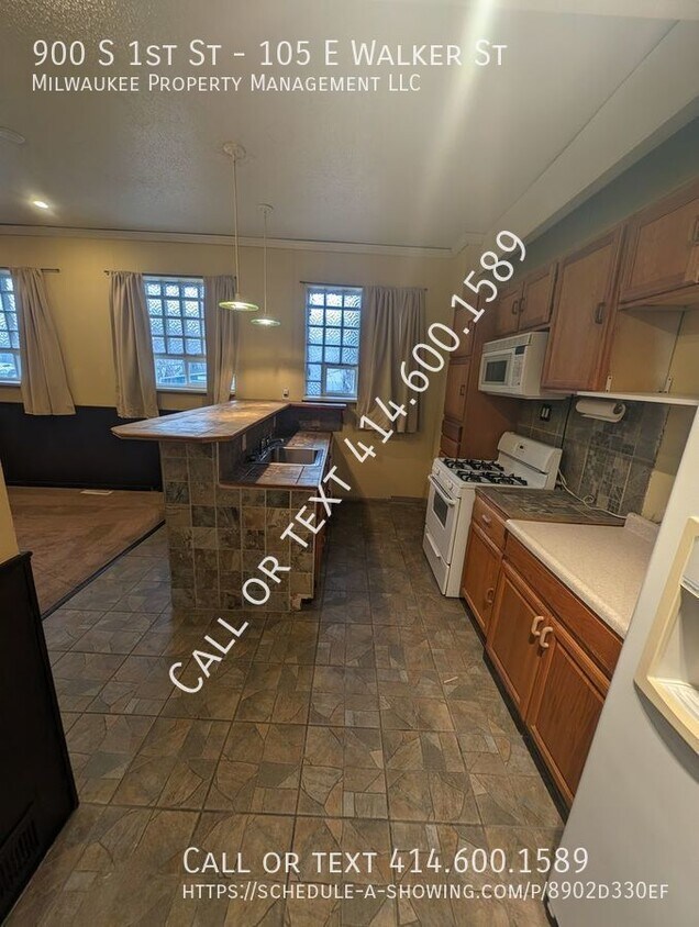Primary Photo - 1 bedroom unit in prime location!! Private...