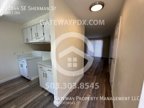 Foto del edificio - 12844 SE Sherman St