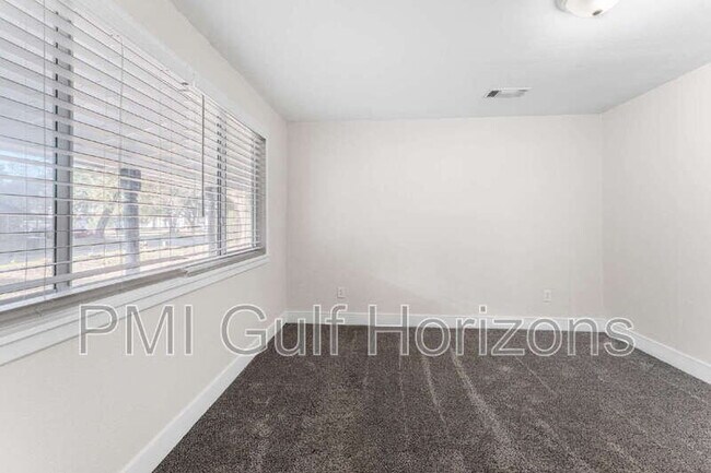 Foto del edificio - 620 Prichard Ave