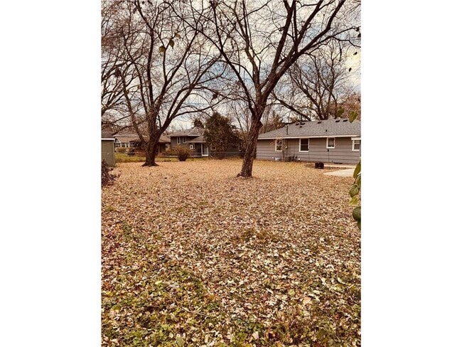 Foto del edificio - 10701 Vincent Ave S