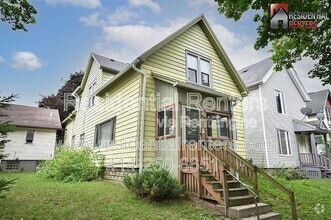 Building Photo - 234 N 37th St