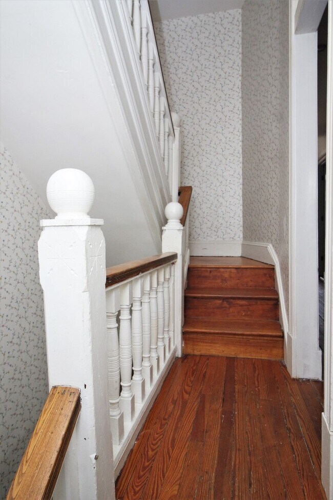 Foto del edificio - 1513 Bolton St