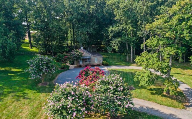 Foto del edificio - 42085 Sweet Spring Ln