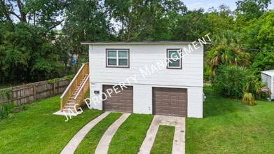 Building Photo - 1074 Day Ave
