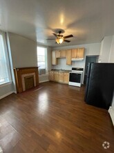 Building Photo - 124 B St E