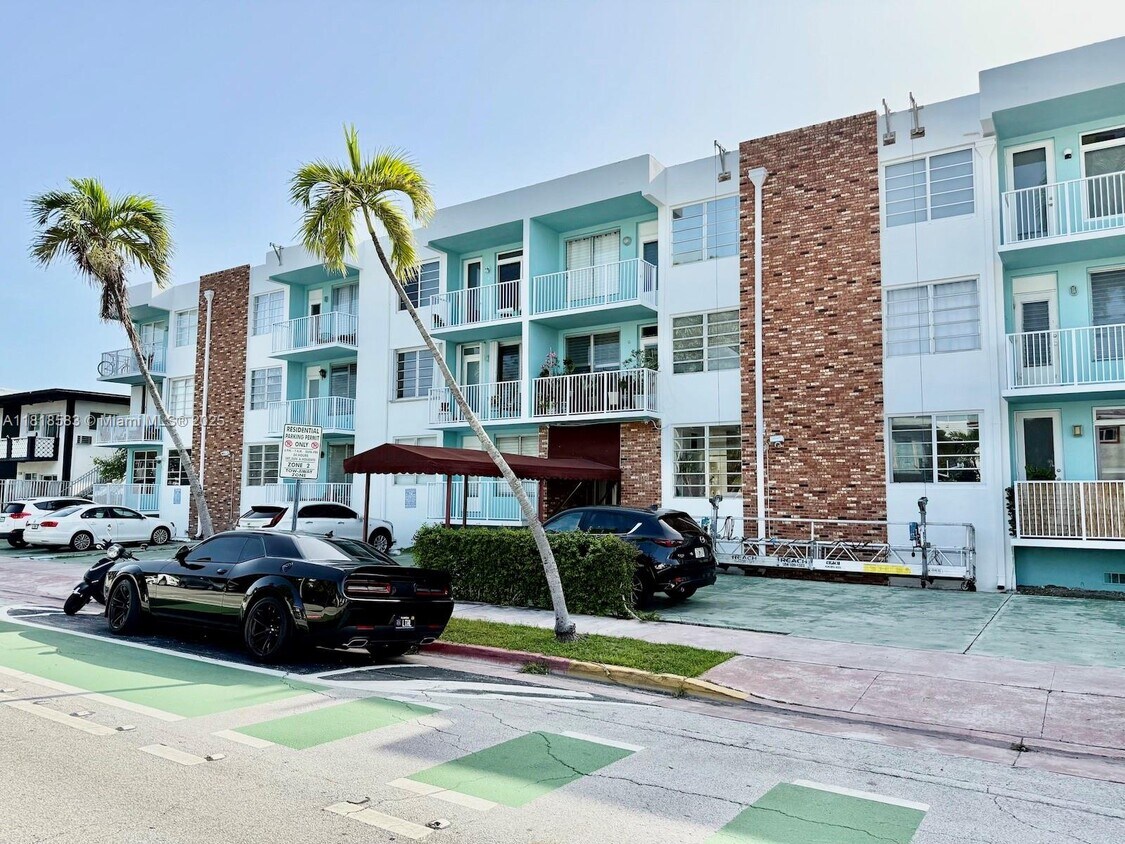 Foto principal - 1150 Euclid Ave