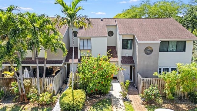 Building Photo - 344 City View Dr