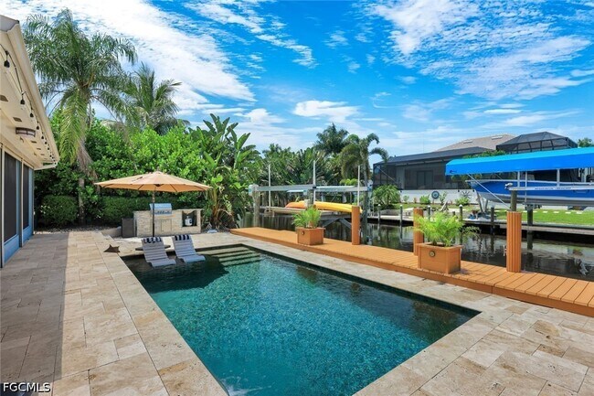Building Photo - 27098 Harbor Dr