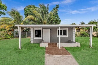 Building Photo - 921 NW 110th St