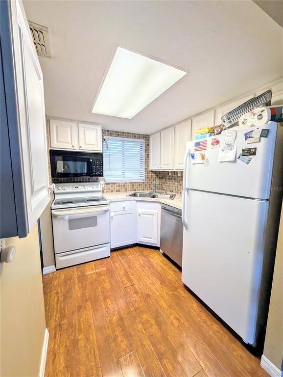 Building Photo - 1714 69th Ave W