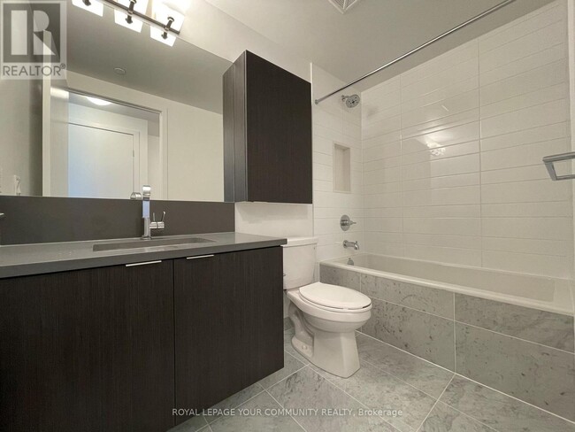 Building Photo - 38 Iannuzzi St