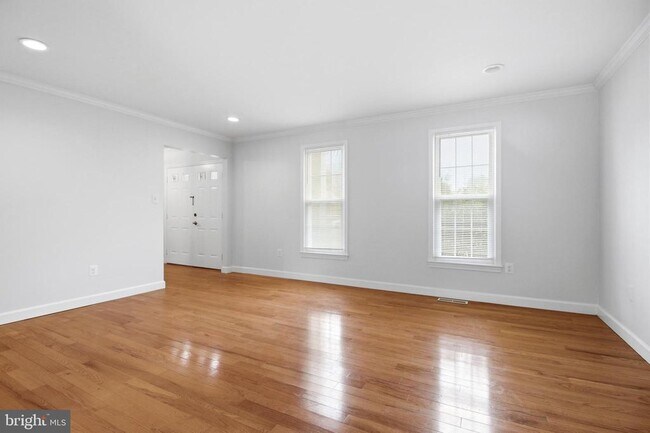 Foto del edificio - 14301 Perrywood Dr