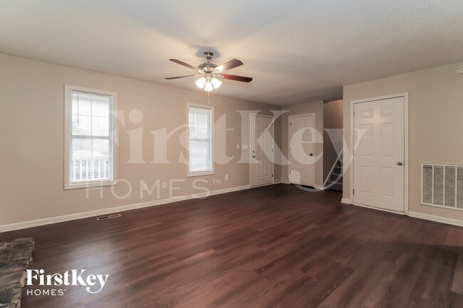 Building Photo - 100 Ivy Brook Dr