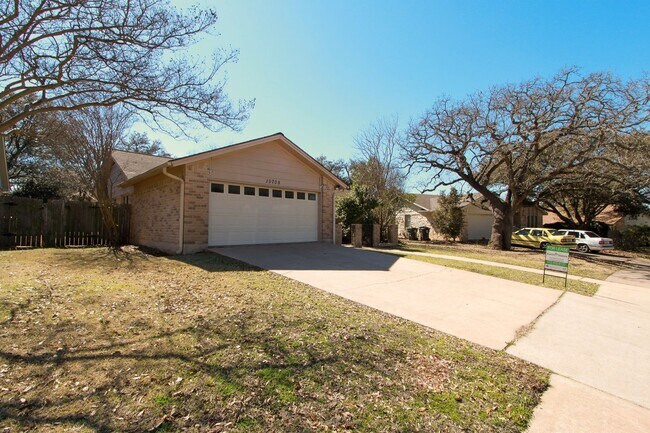 Building Photo - Updated 4 Bedroom, 2 Bath Anderson Mill Ar...