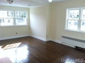 Building Photo - 825 Woodbine Ave