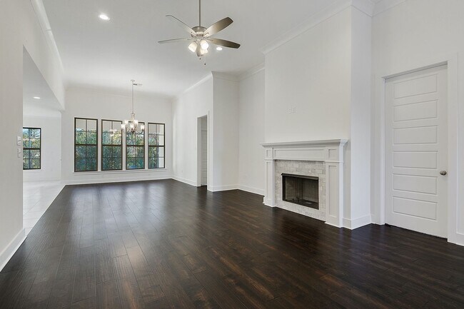Foto del edificio - Beautiful 4 bedroom new construction home