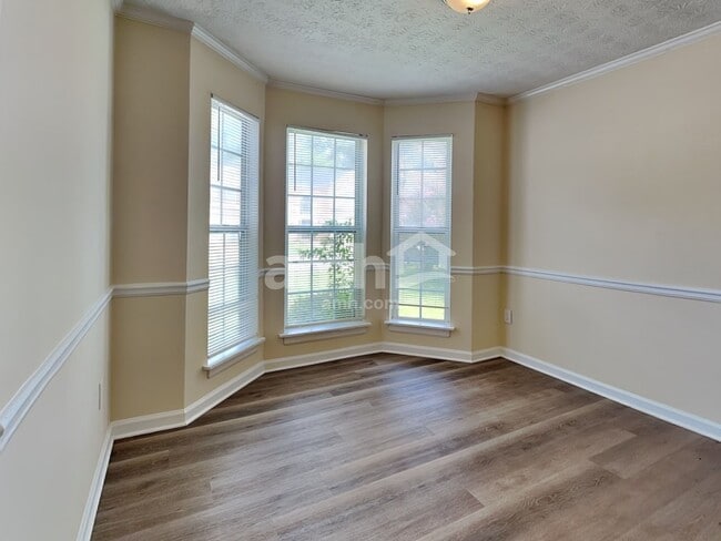 Foto del edificio - 3548 Grovecrest Way