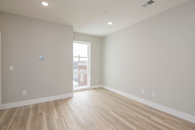 Building Photo - 2207 N Broad St