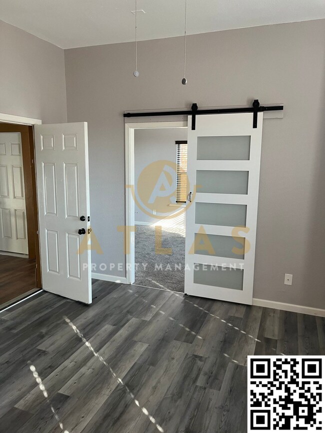 Foto del edificio - Gorgeous 1-Bedroom Apartment – Fully Remod...