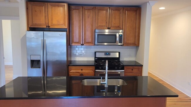 Foto del edificio - 4520 N Beacon St