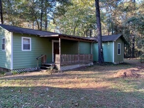 Building Photo - 460 County Rd 2212
