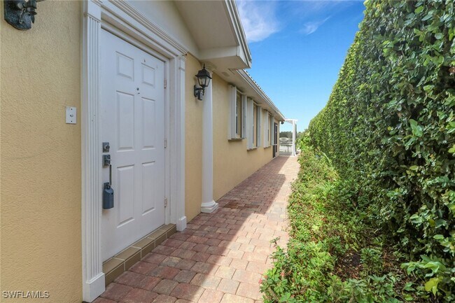 Foto del edificio - 3751 Exuma Way