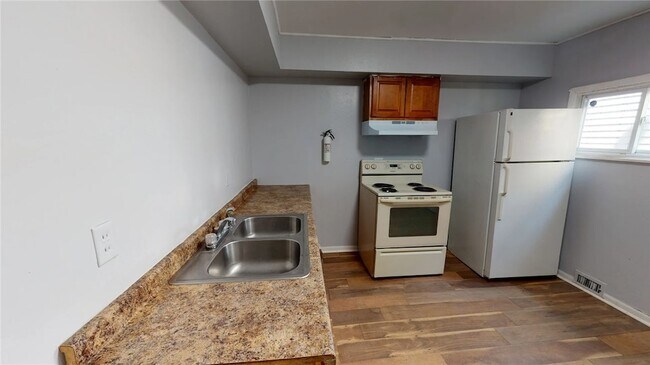 Foto del edificio - 447 Hays Avenue Unit 2