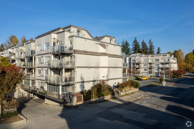 Claridge Court
