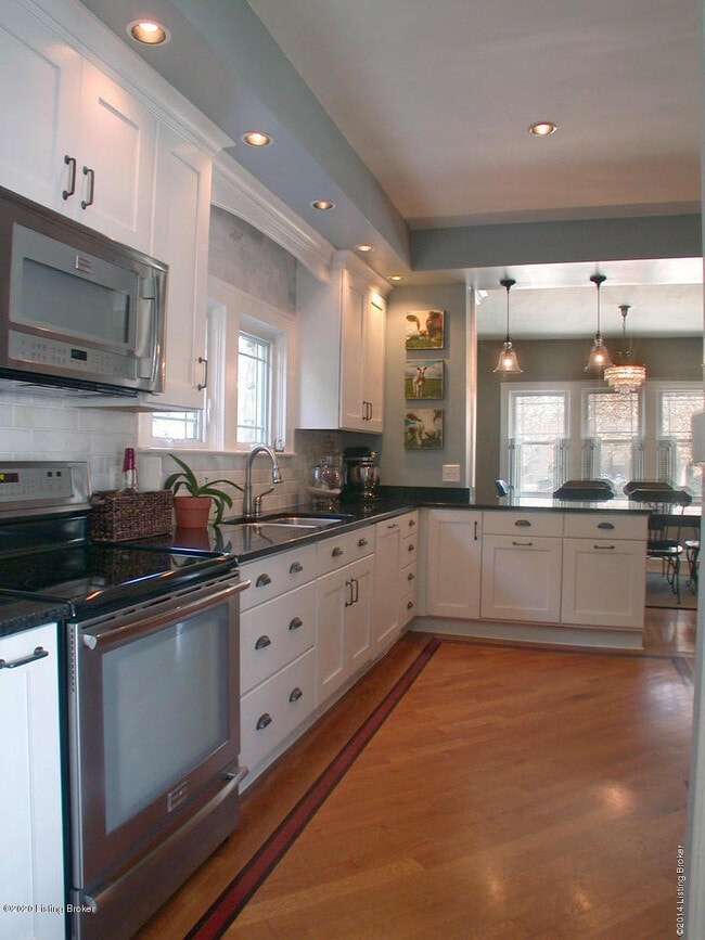 Foto del edificio - 2316 Carolina Ave