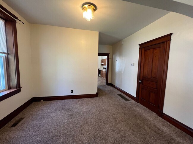 Foto del edificio - 1031-1033 S 11th St