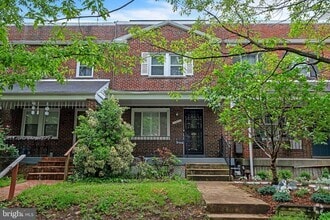 Building Photo - 1407 K St SE