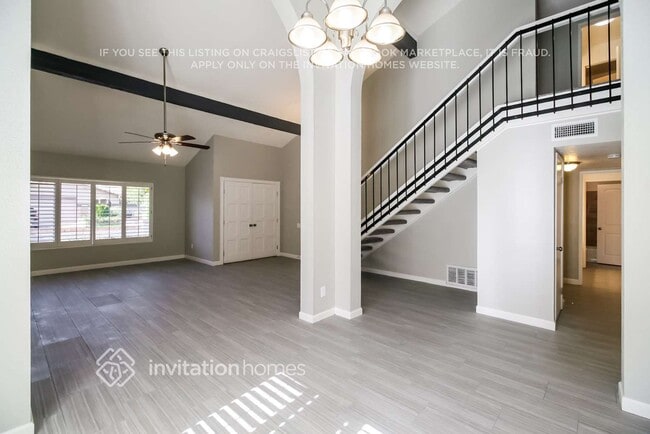 Building Photo - 5609 S Spinnaker Rd