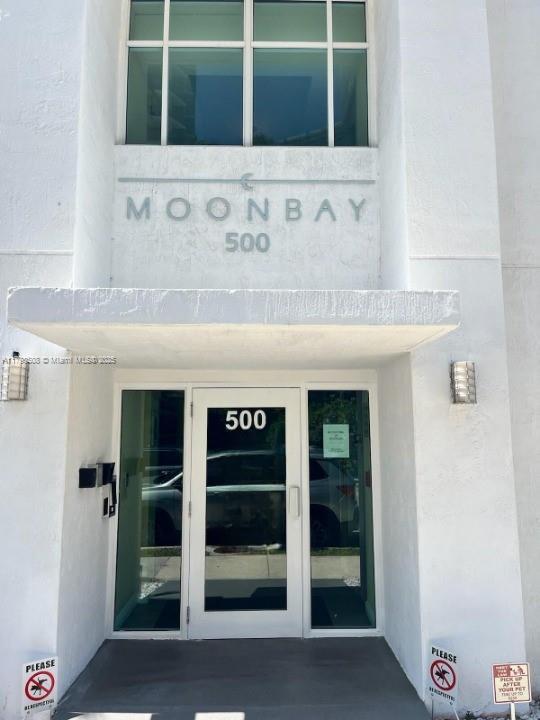 Foto principal - 500 NE 29th St
