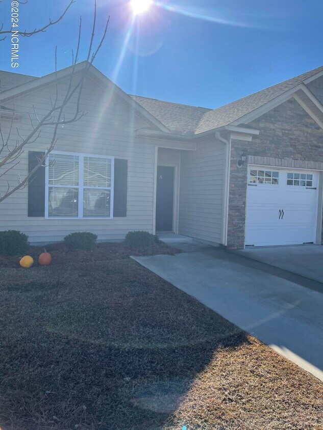 Primary Photo - 2233 Sweet Bay Drive.