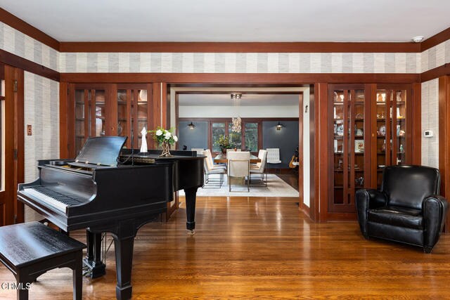 Foto del edificio - 1344 Hillcrest Ave
