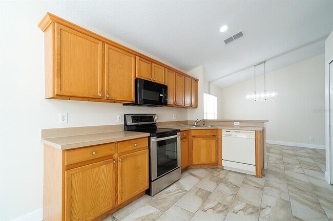 Foto del edificio - 13518 Briarmoor Ct